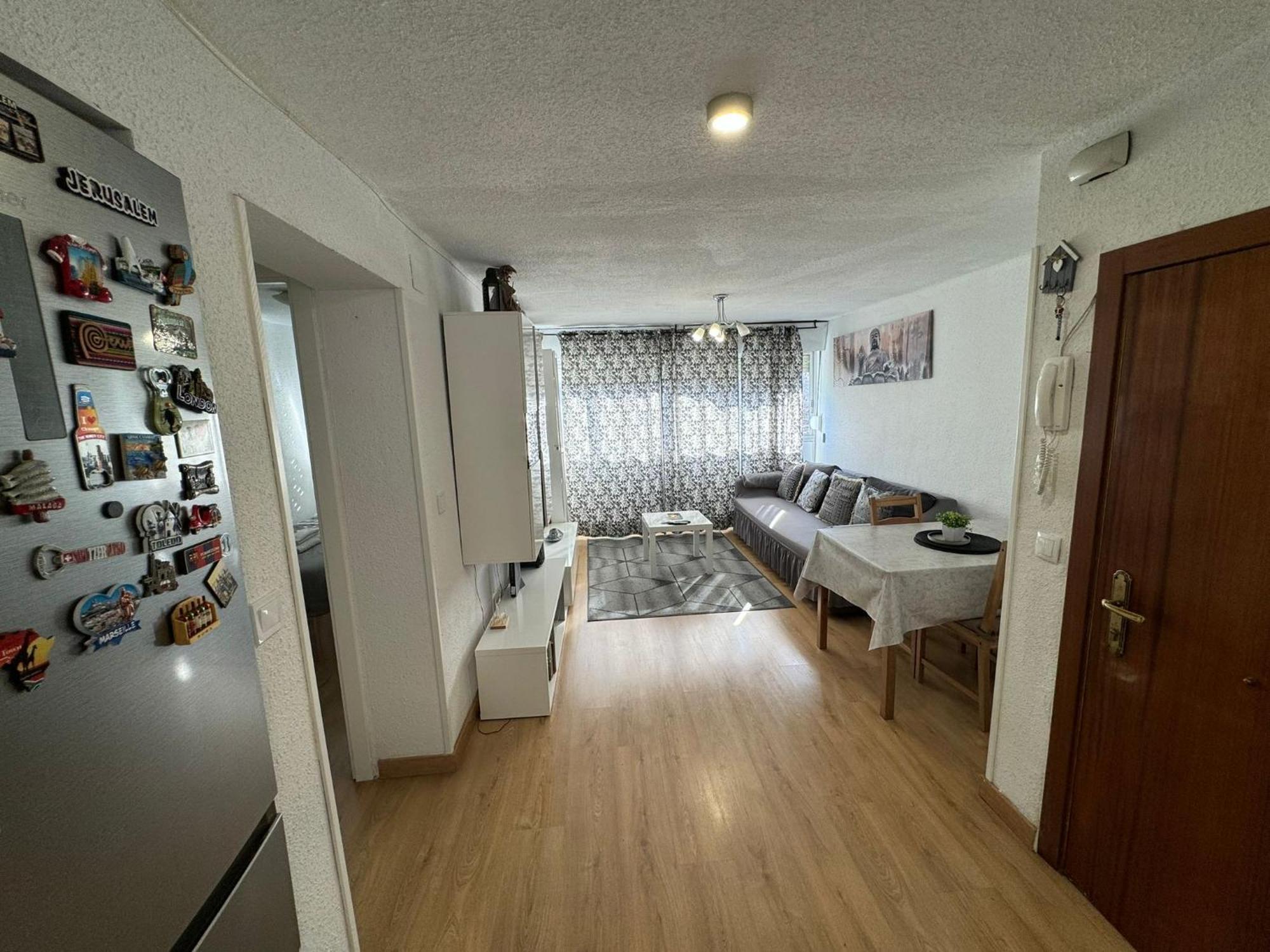 “Apartamento Moderno Y Acogedor Madrid Bagian luar foto
